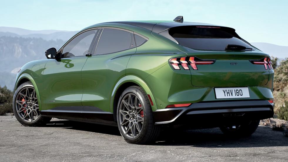 Η Ford αναβάθμισε τη Mustang Mach-E